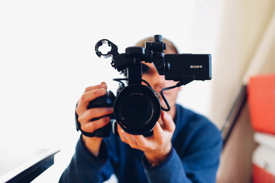 Why You Need to Embed Your Social Media Videos